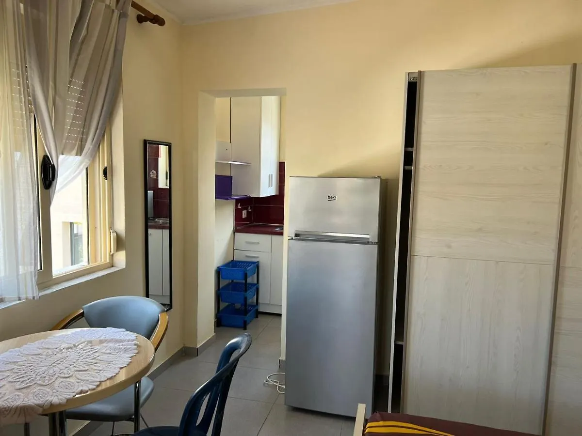 Megi'S Apartaments Vlora 公寓 Vlorë