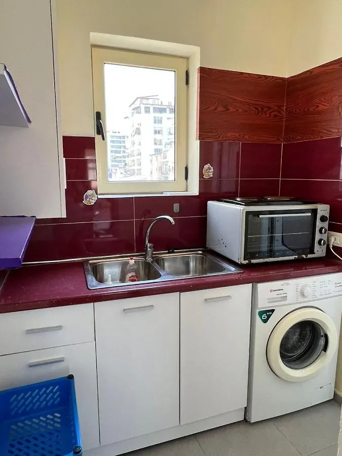 公寓 Megi'S Apartaments Vlora 阿尔巴尼亚